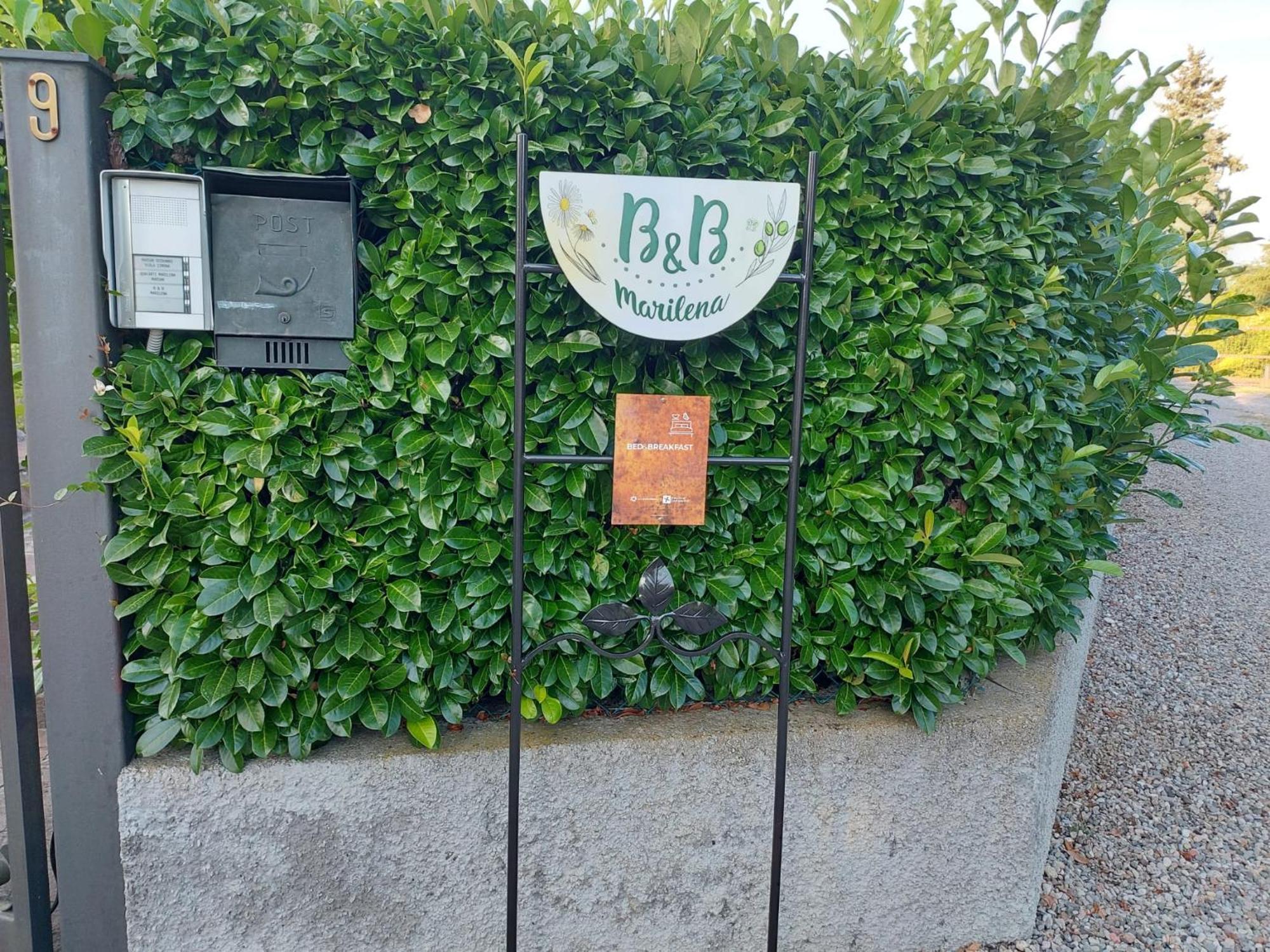 B&B Marilena Guanzate Ngoại thất bức ảnh