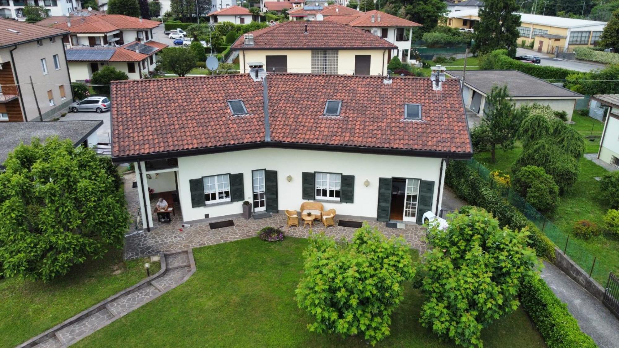 B&B Marilena Guanzate Ngoại thất bức ảnh